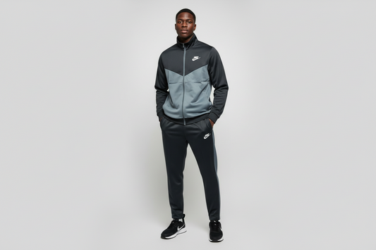 Ensemble Survêtement Nike Gris/Noir