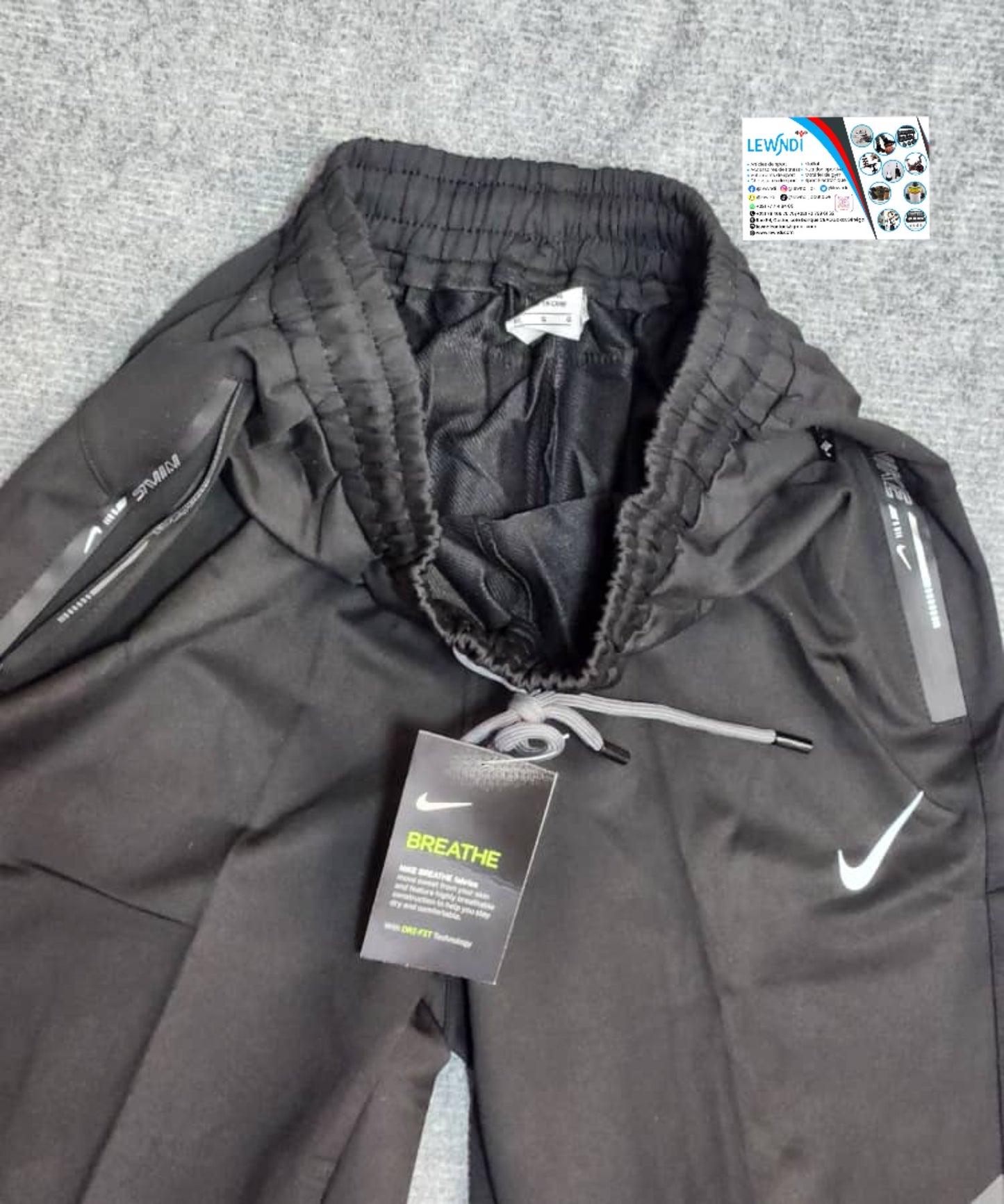 Pantalon jogging sport Nike (noir) avec fermeture TSPJ09