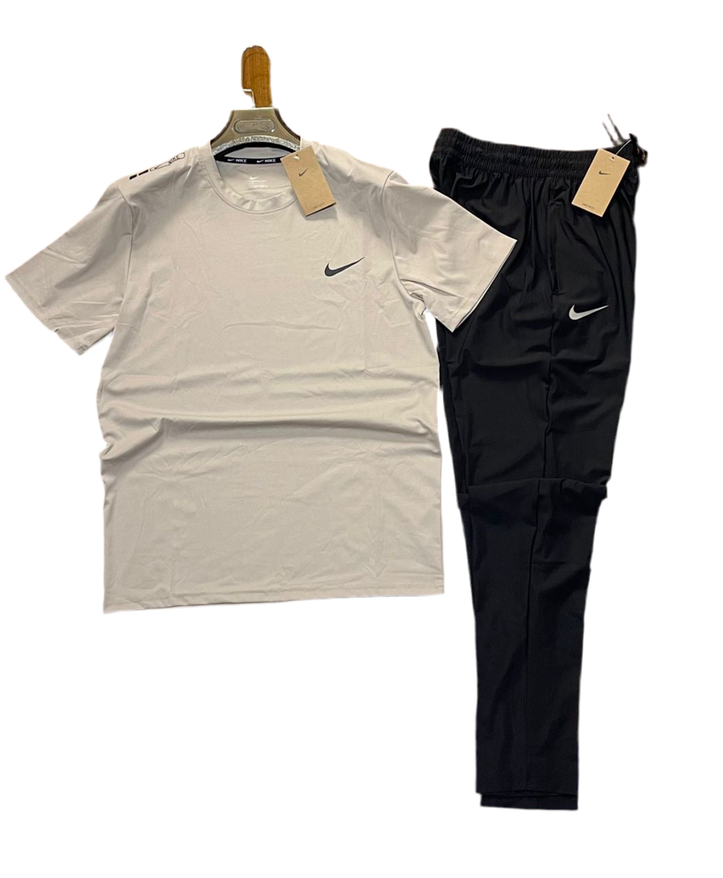 T-shirt sport + pantalon Nike avec fermeture (Biege) MTSTPN05