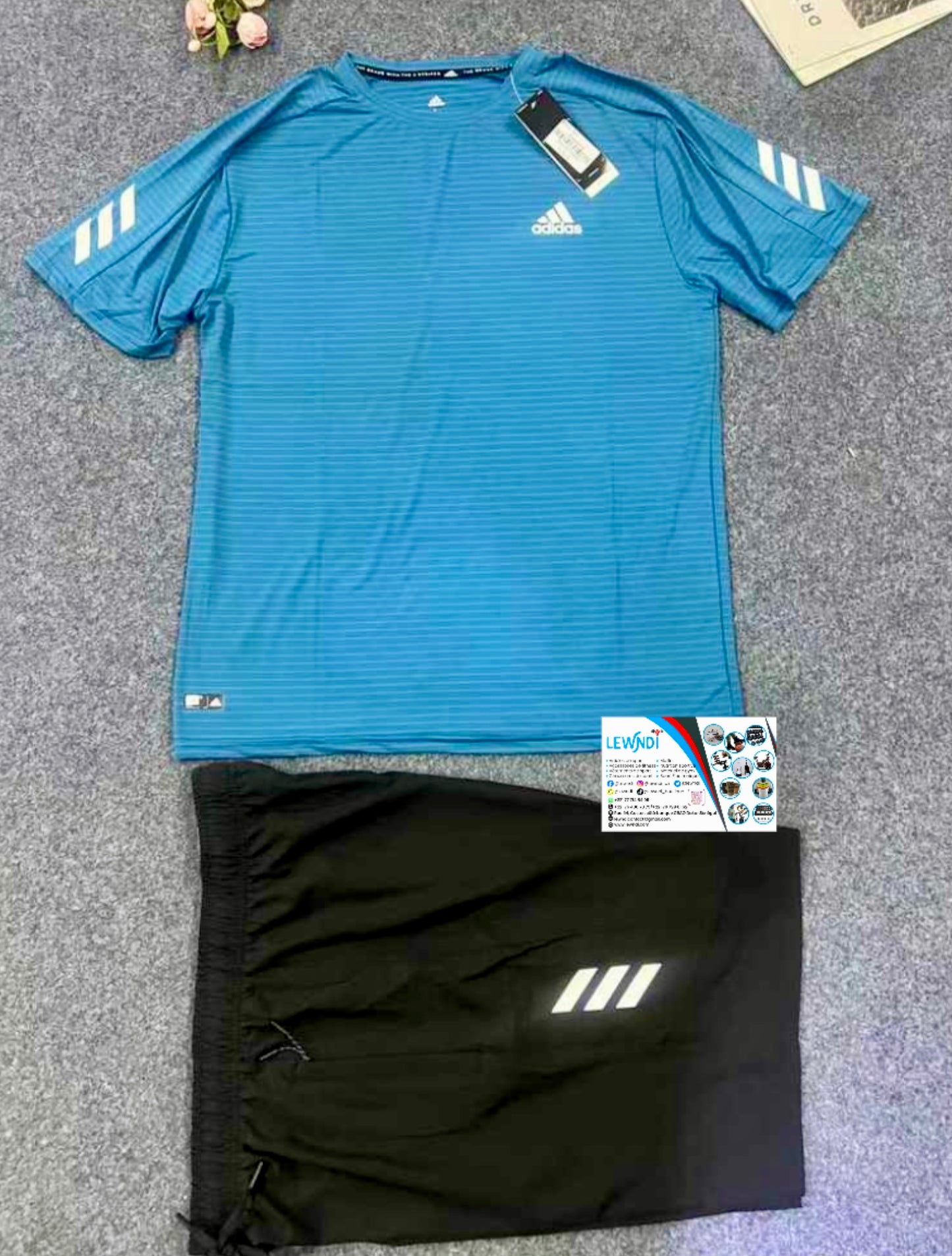 Ensemble T-shirt avec short Adidas (Bleu/Noir) MS-06