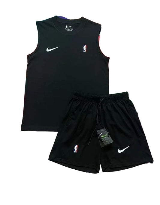 Ensemble derbardeur avec short compression confort dri-fit (Blanc/Noir disponible)