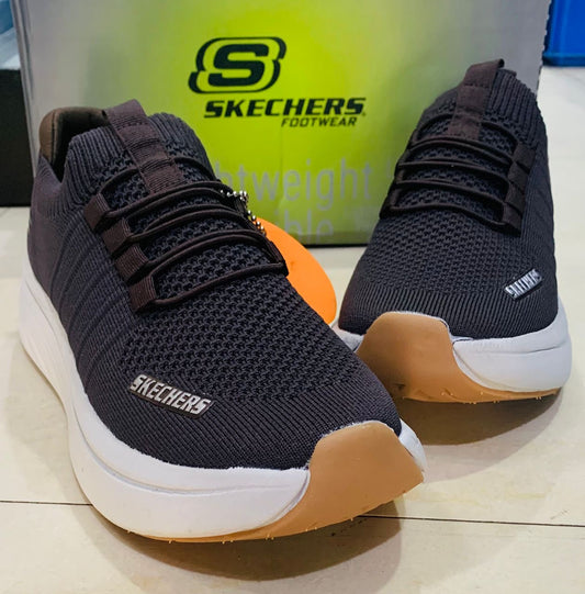 Chaussure Skechers (Marron) enfiler avec lacet