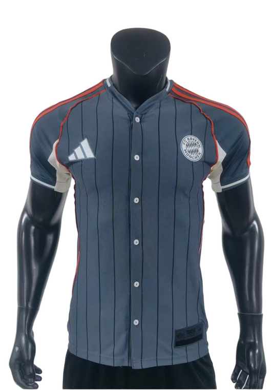 Le maillot de baseball FC Bayern (gris) classique