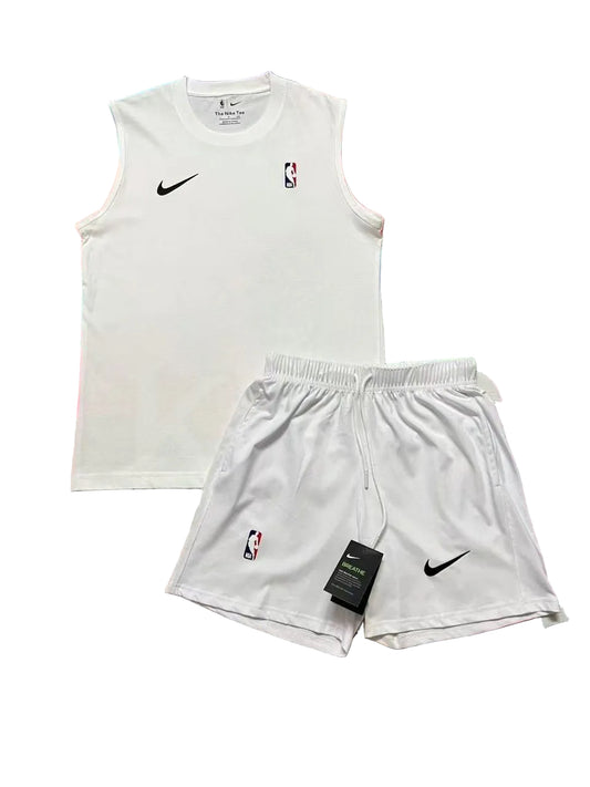 Ensemble derbardeur avec short compression confort dri-fit (Blanc/Noir disponible)