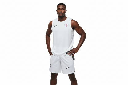 Ensemble derbardeur avec short compression confort dri-fit (Blanc/Noir disponible)