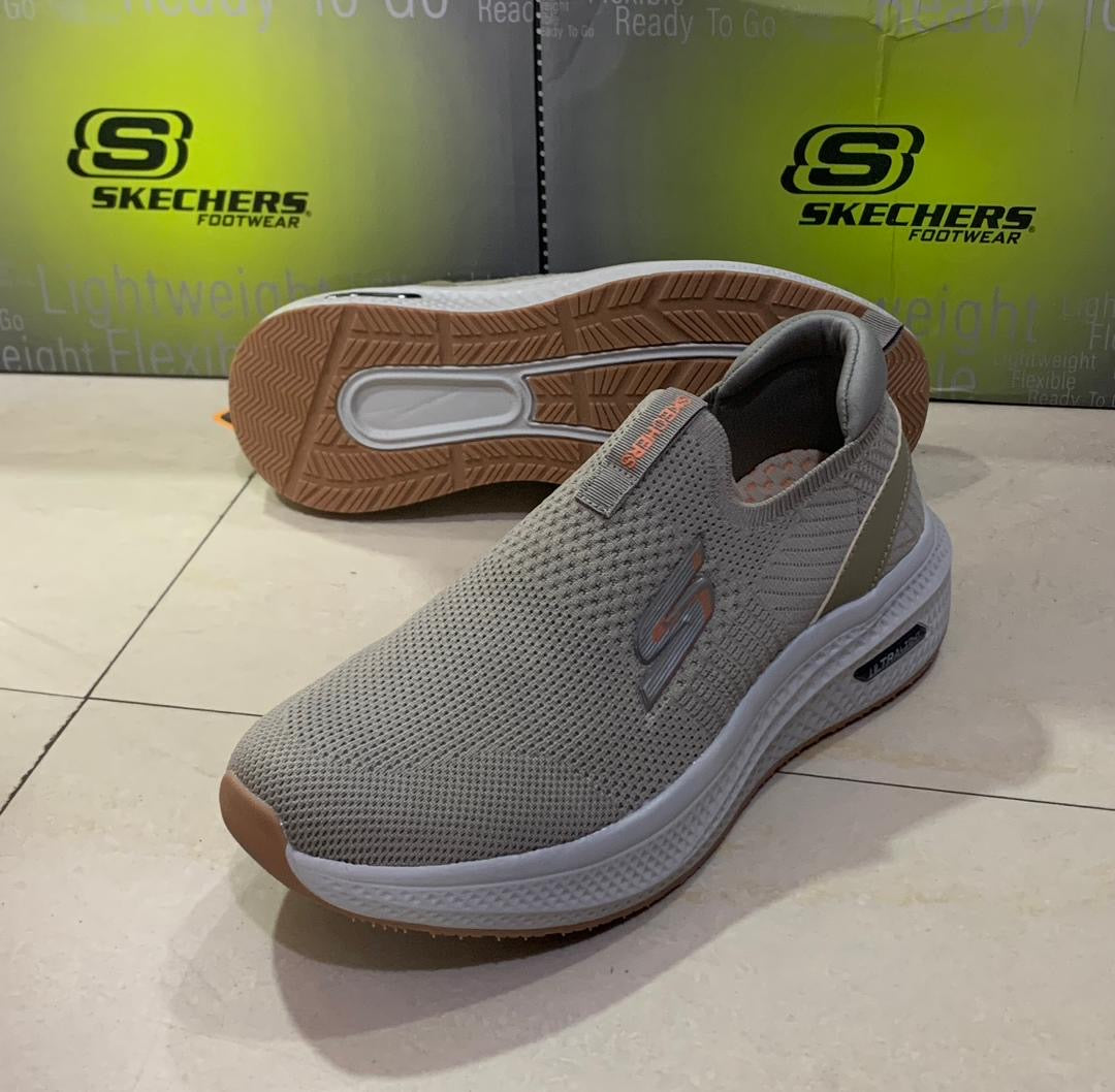 Chaussure Skechers enfiler (Ultra) Beige GoWalk