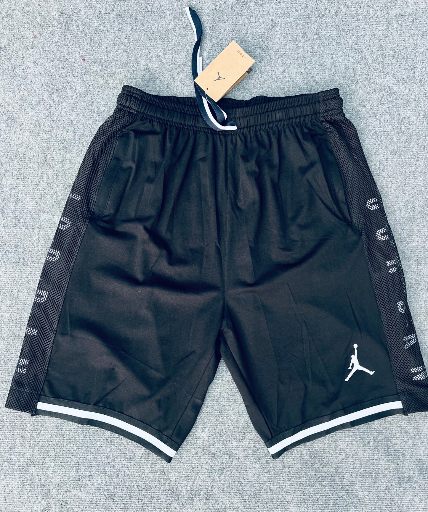 Short loisir Jordan noir (bande blanc) avec fermeture SSMSJ06