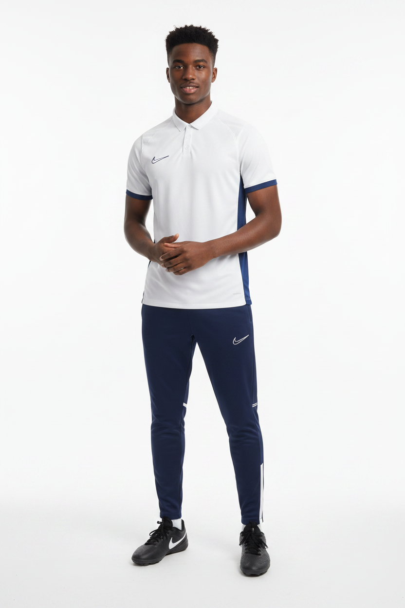 Ensemble T-shirt col roulé & Jogging Nike (Blanc/Marine)– Style Sport Premium