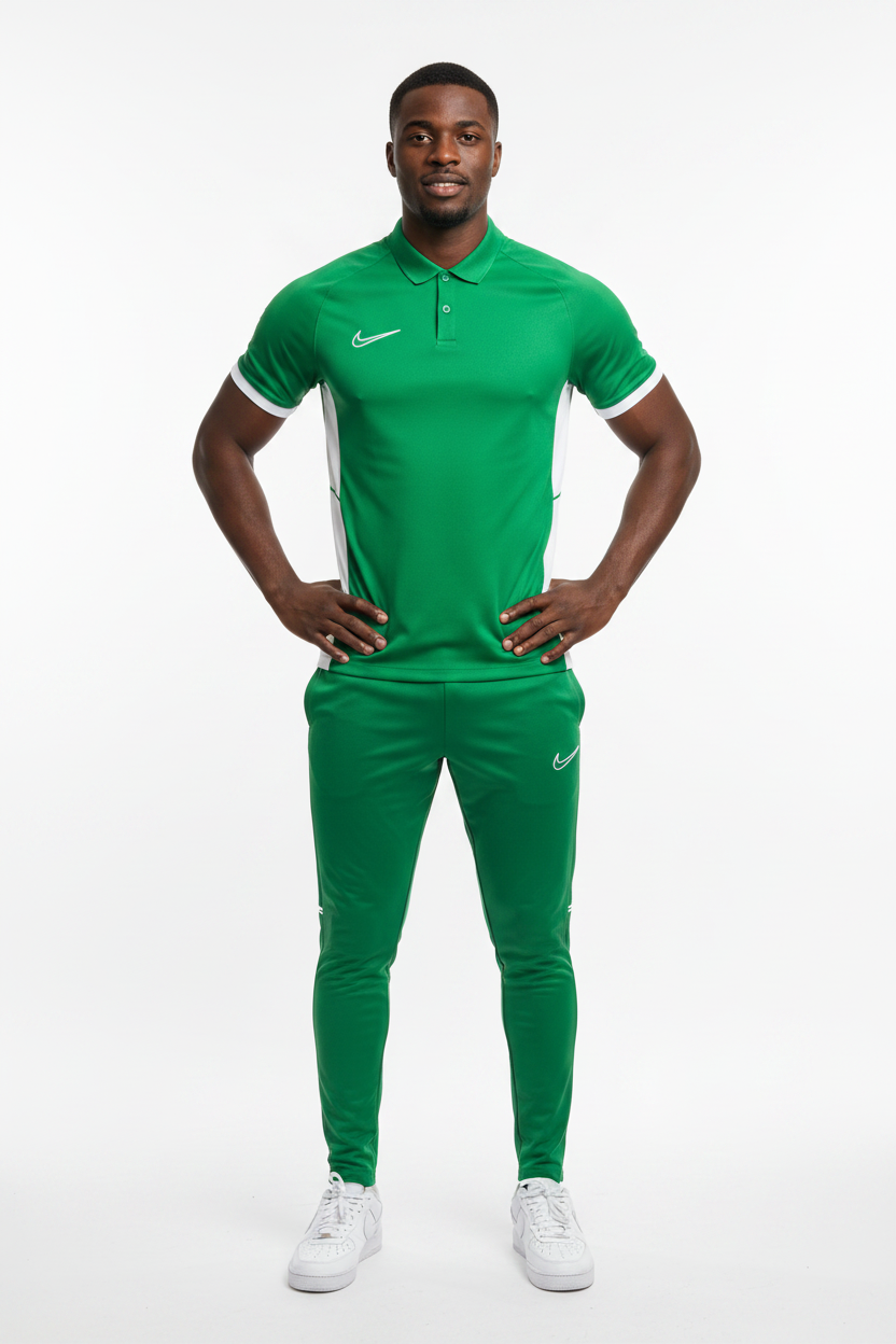 Ensemble T-shirt col roulé & Jogging Nike (Vert)– Style Sport Premium