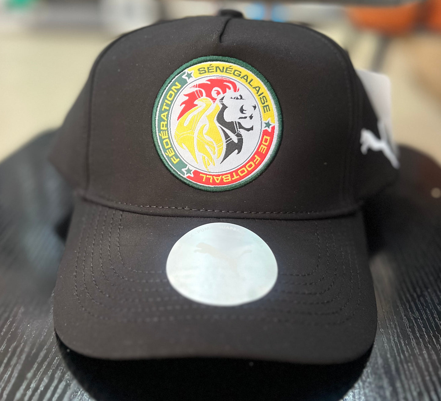 Casquette Sénégal Noir Ajustable – Logo Brodé | Unisexe