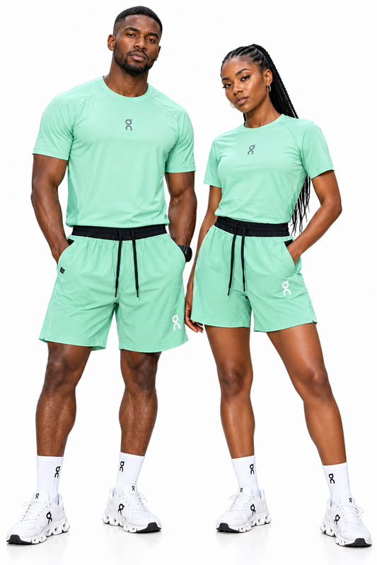 Ensemble de Sport Unisexe On Running – T-shirt et Short Vert Menthe
