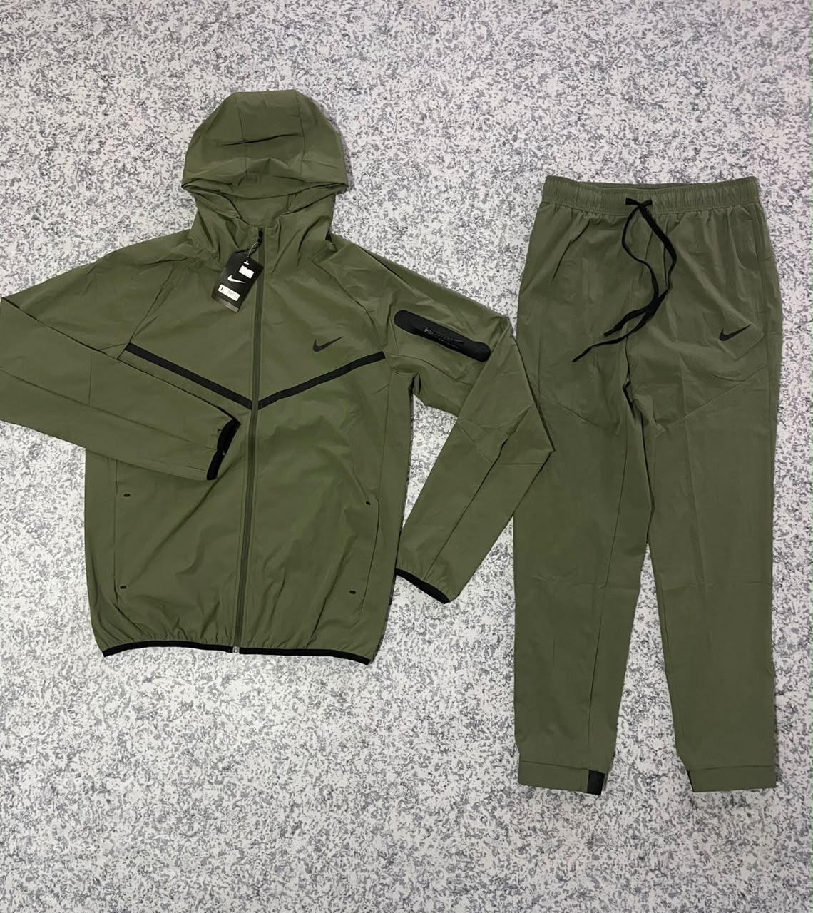 Ensemble Survêtement fitness Ni-ke swoosh avec Capuche Vert