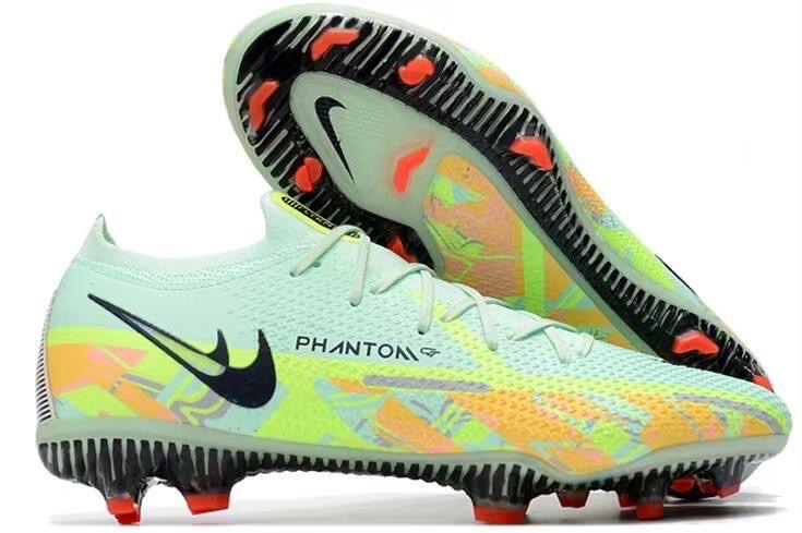 Crampons Nike phantom vert