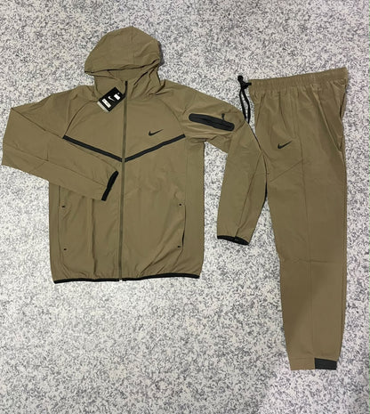 Ensemble Survêtement fitness Ni-ke swoosh avec Capuche (toile) Marron