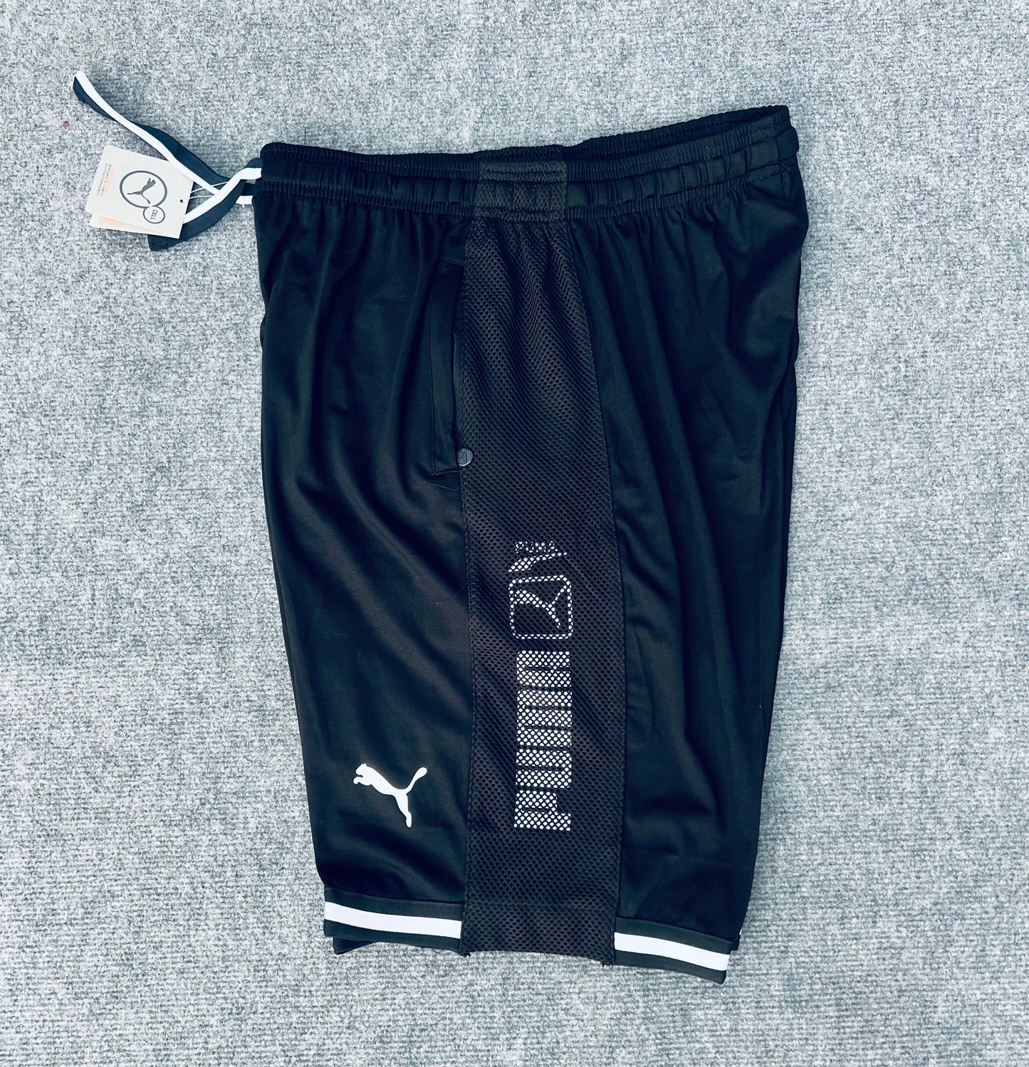 Short loisir Puma noir (bande blanc) avec fermeture SSMSP07