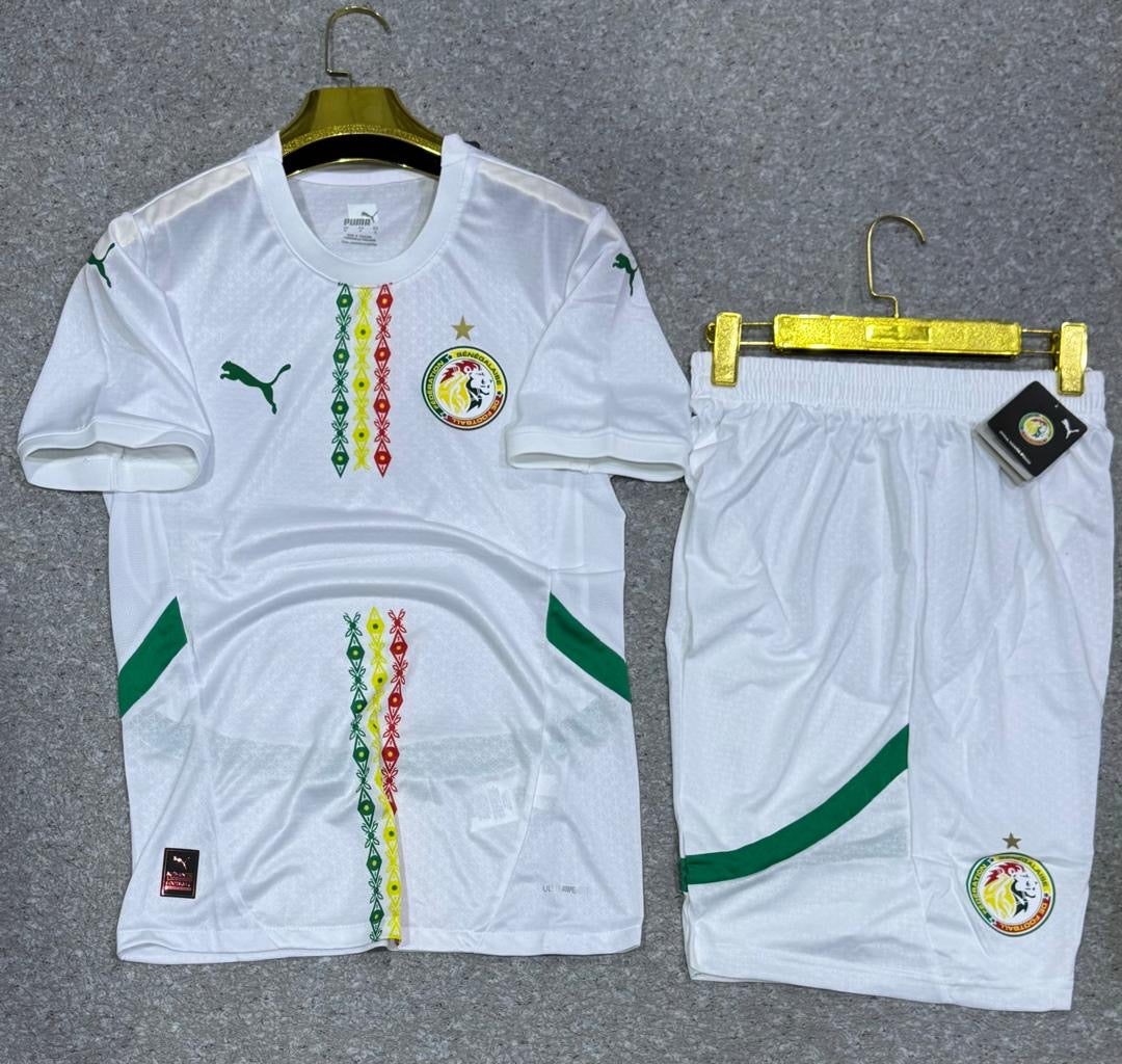 Ensemble Maillot Sénégal avec short équipe nationale (Blanc) Saison 2025