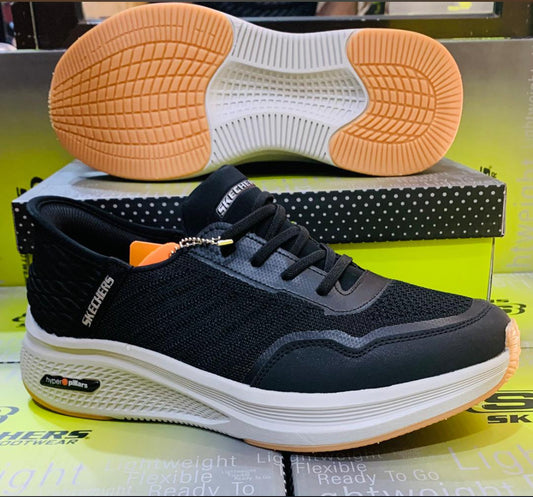 Chaussure Skechers (Arch) avec lacets Noir