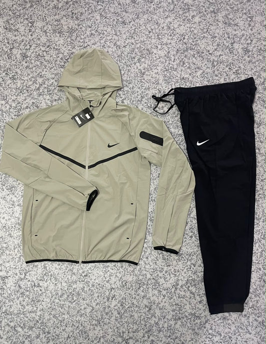 Ensemble Survêtement fitness Ni-ke swoosh avec Capuche (toile) Biege