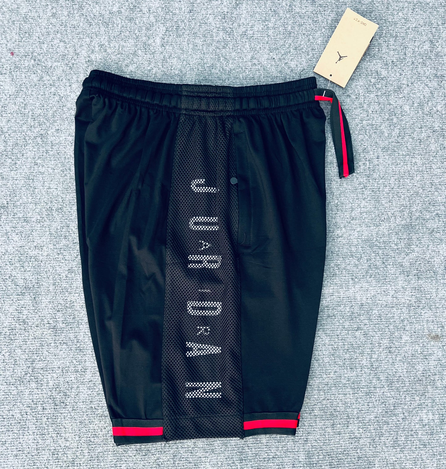 Short loisir Jordan noir (bande rouge) avec fermeture SSMSJ04